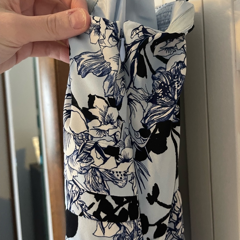 EUC Express floral mini dress - Picture 6 of 6
